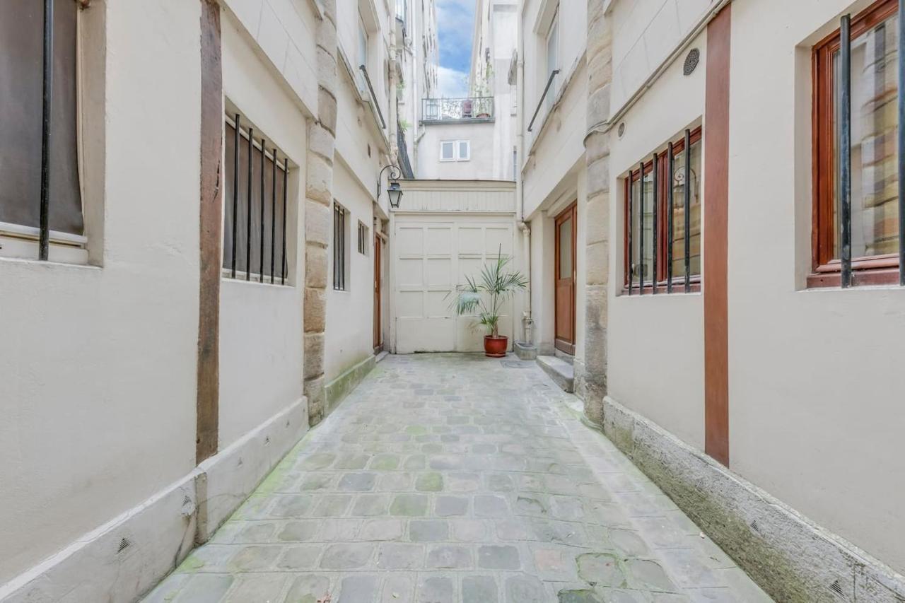 Unit 015 Notre Dame Apartment Paris Bagian luar foto